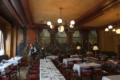 Dining room of the Grand Café in Oslo, Norway.