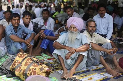 Miembros de Dera Sacha Sauda, a la espera del veredicto.