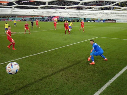 Casemiro anota su gol ante Suiza este lunes en la segunda jornada de la fase de grupos del Mundial de Qatar 2022.