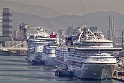 Cruceros en el Puerto de Barcelona, en 2019, dos meses antes de estallar la epidemia de la covid-19.