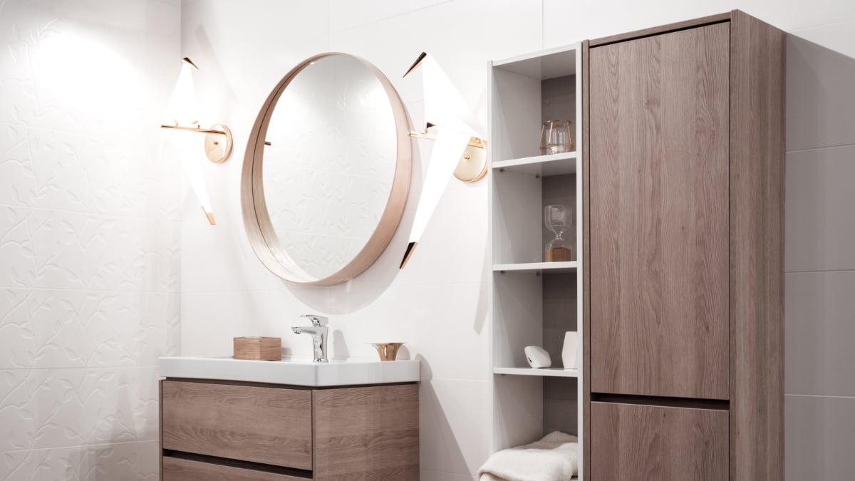 Organiza tu baño con este armario vertical de Ikea. GETTY IMAGES.
