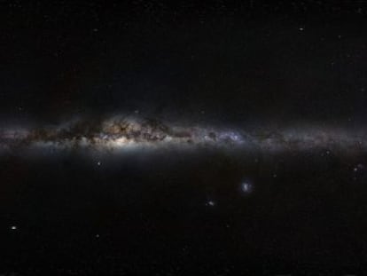 Panor&aacute;mica de la V&iacute;a L&aacute;ctea, la galaxia del Sistema Solar y de la extra&ntilde;a estrella KIC 8462852