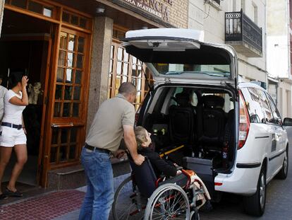 24 ancianos, obligados a cambiar de residencia
