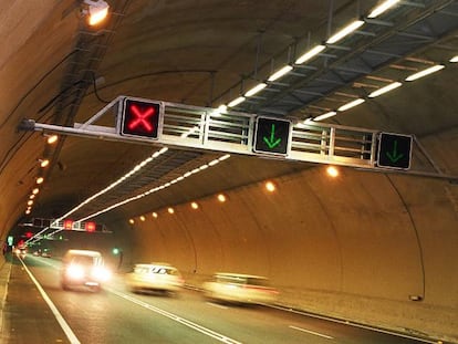 Iluminación en el túnel de Artxanda, en las inmediaciones de Bilbao.