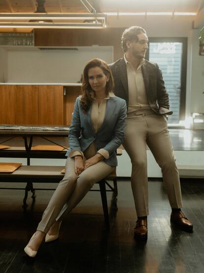 La diseñadora de vestuario Janie Bryant y el diseñador y empresario Taylor Draper.