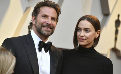 El actor y cineasta Bradley Cooper y la modelo Irina Shayk durante la gala de los Oscar en febrero de este año.