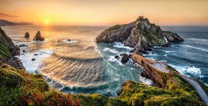 El camino que lleva a la ermita de San Juan de Gaztelugatxe.