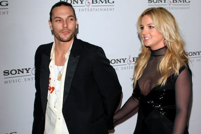 Kevin Federline y Britney Spears en una fiesta en Hollywood en febrero de 2006.