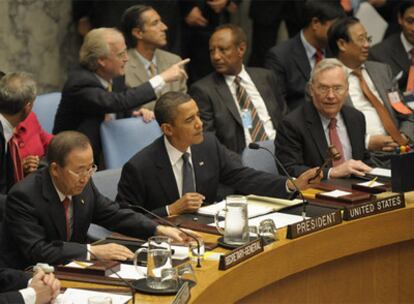 Obama preside junto a Ban Ki-moon (primero por la izquierda) la sesión de ayer del Consejo de Seguridad de la ONU.