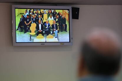 Las fiscales emiten su informe en el caso de corrupción política Gürtel.