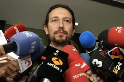 Podemos leader Pablo Iglesias wants to get back into the center of negotiations.