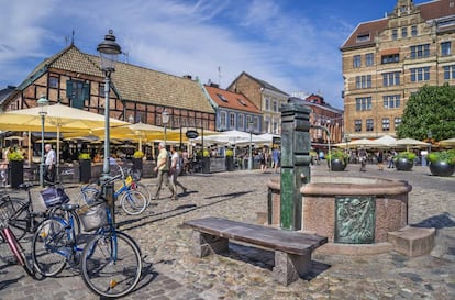 La plaza Lilla Torg de Malmö (Suecia).