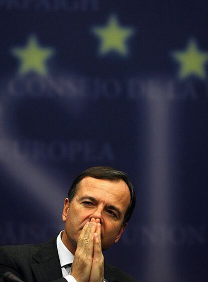 Franco Frattini, actual comisario europeo de Justicia y elegido por Berlusconi para ser futuro ministro de Exteriores italiano.