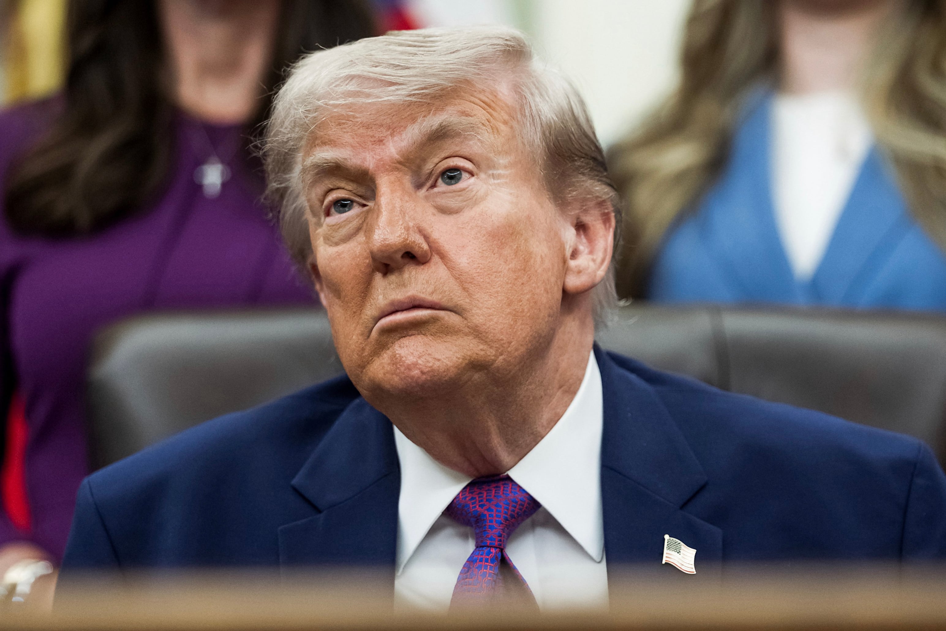 Trump insiste en que Cuba “quiere hablar” ante sus graves problemas económicos