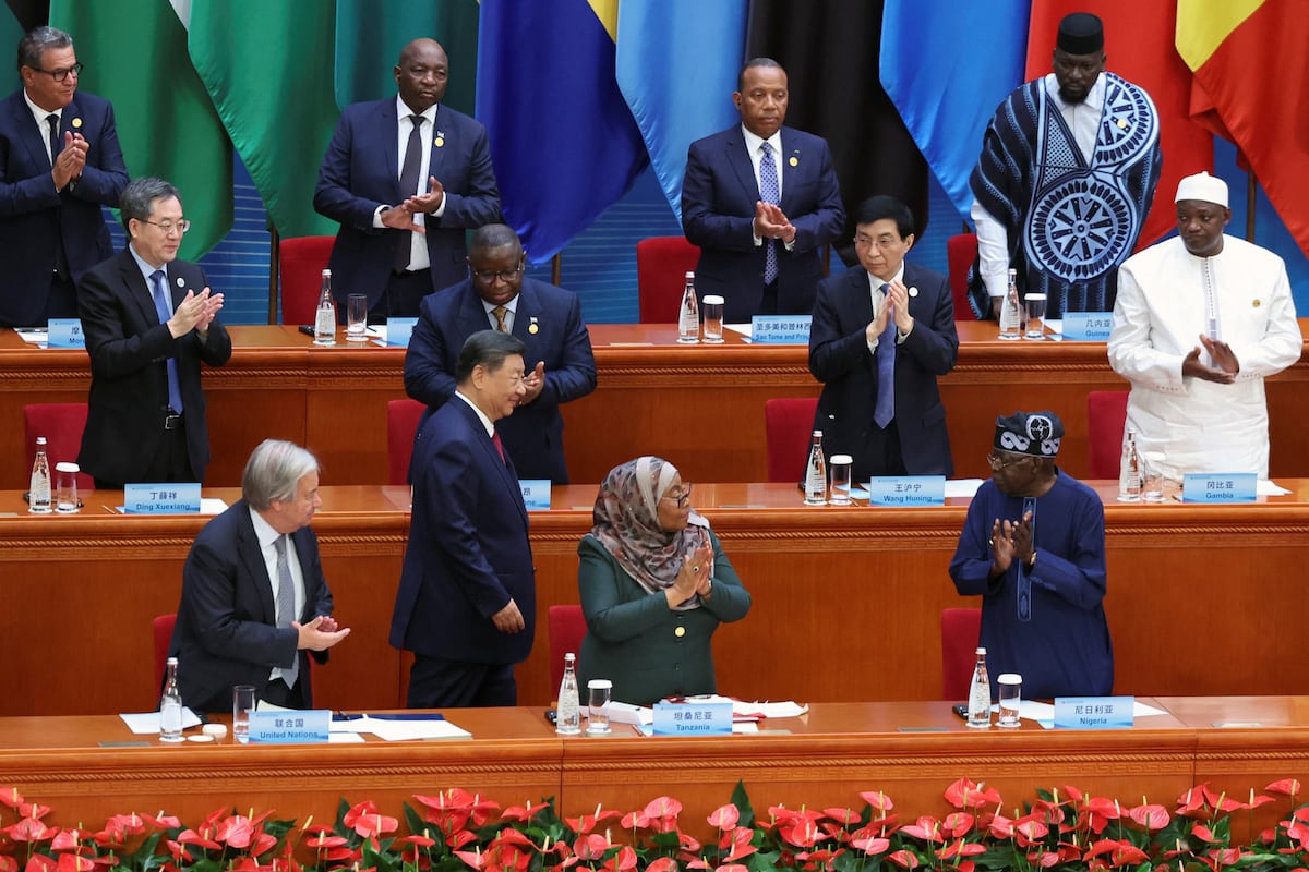 China escenografía en una sala de Pekín en su idilio con África | Internacional