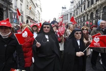 Un grupo de manifestantes en la marcha de Madrid contra el aborto.