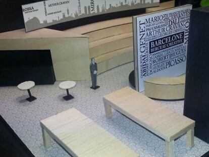 Maqueta del stand de Barcelona en el Sal&oacute;n del Libro de Par&iacute;s.