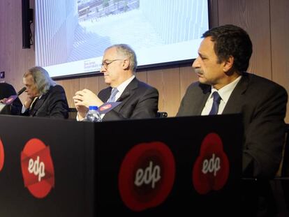 EDP provisiona 42 millones ante los posibles recortes a las redes
