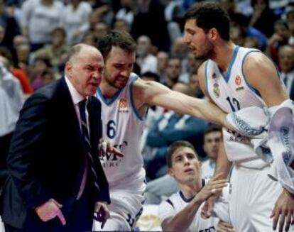 Bronca entre Pablo Laso y Mirotic