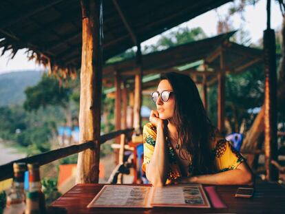 Guía para acertar eligiendo restaurante en verano y no acabar en el clásico sitio para turistas