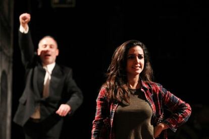 José Gutiérrez e Inma Cuesta en un ensayo de '¡Ay, Carmela'.