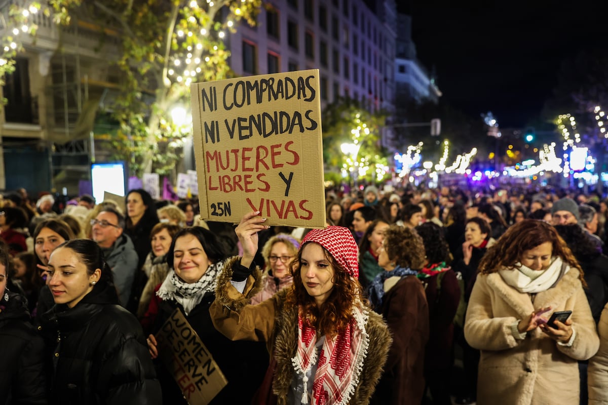 Las manifestaciones del 25-N por el Día Internacional contra la Violencia Machista, en imágenes