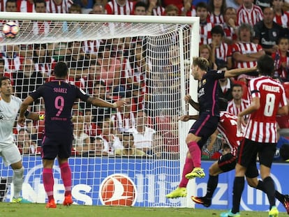 Ivan Rakitić marca el 0-1.