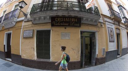 Casa natal de Luis Cernuda, en la calle Acetres de Sevilla.