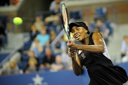 Venus Williams durante su primer partido en el Abierto de Estados Unidos.