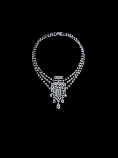 Collar 55.55 de la Colección Nº5 de Chanel