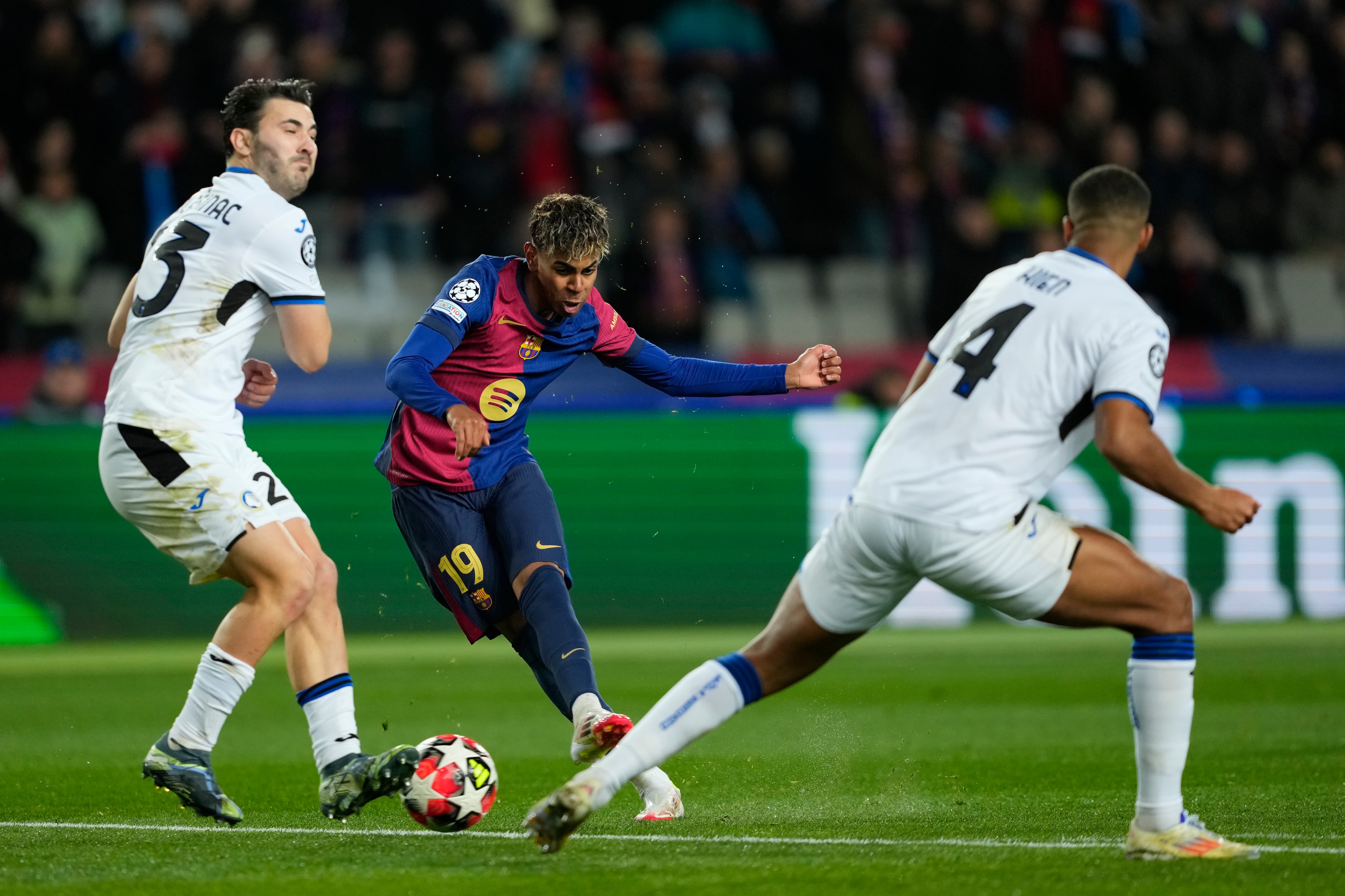 El Atalanta se le indigesta al Barcelona en Montjuïc