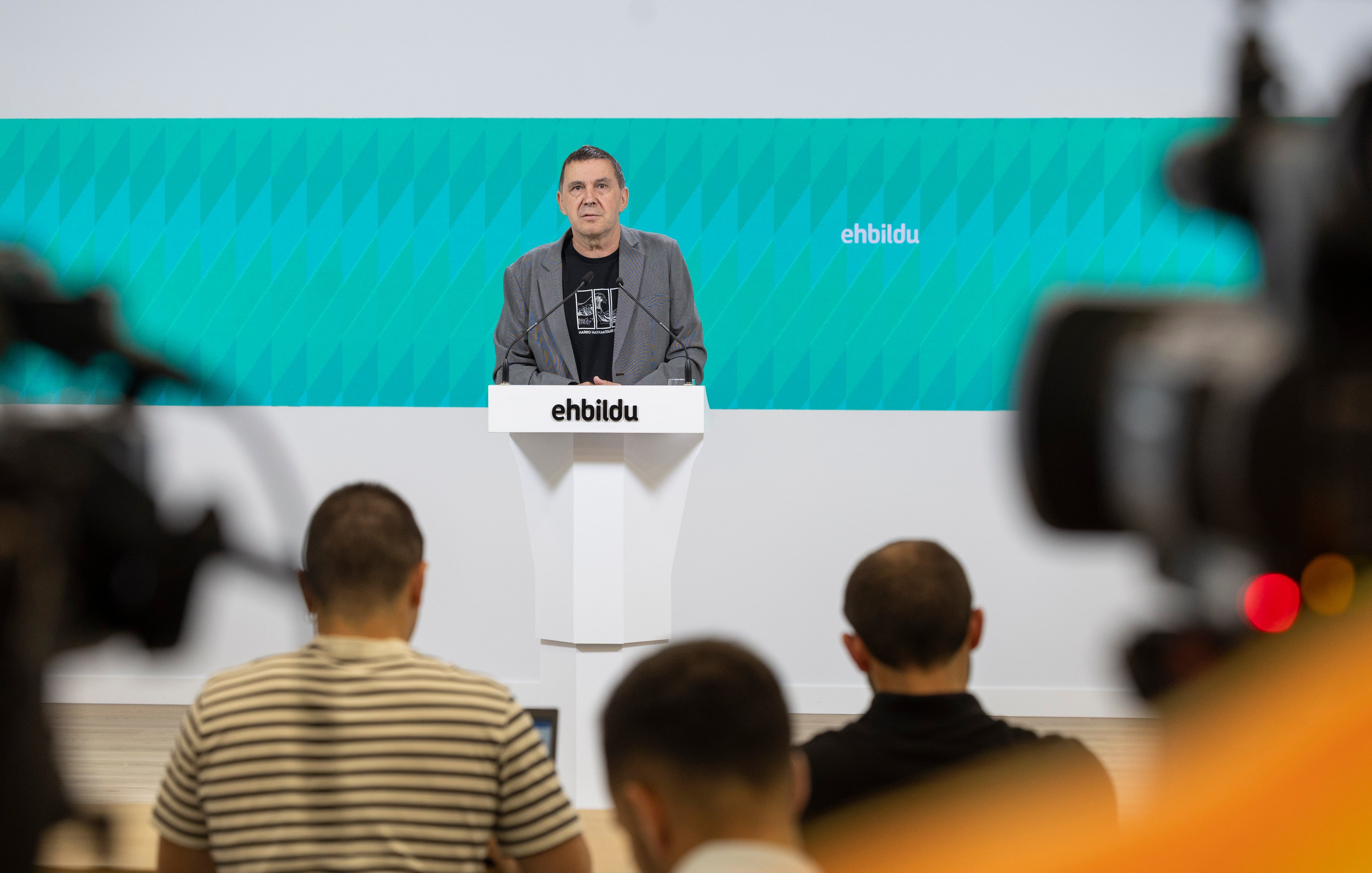 Otegi admite que Cerdán ha sido “el interlocutor más importante” entre el PSOE y EH Bildu