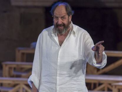 José María Pou, en 'Sócrates'. / JERO MORALES (EFE)