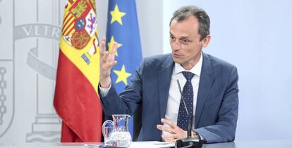 El ministro de Ciencia e Innovación, Pedro Duque, durante una comparecencia en rueda de prensa en Moncloa.