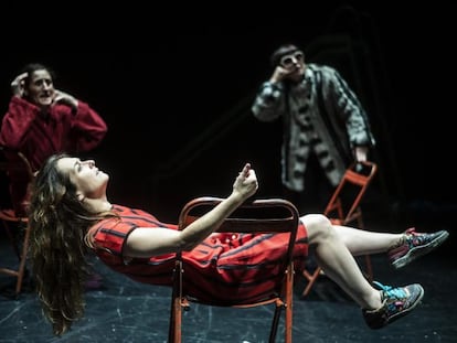 'Convertiste mi luto en danza', una obra teatral en el Teatro Fernán Gómez de Madrid.