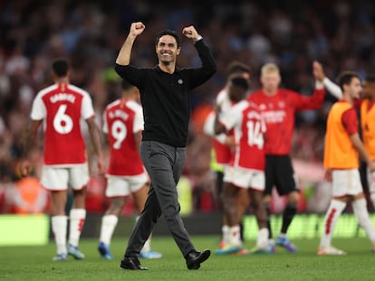 Mikel Arteta celebra la victoria del Arsenal ante el City, este domingo.