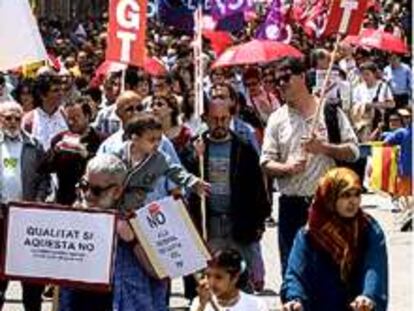 Manifestación contra la Ley de Calidad del Gobierno, ayer en Barcelona.