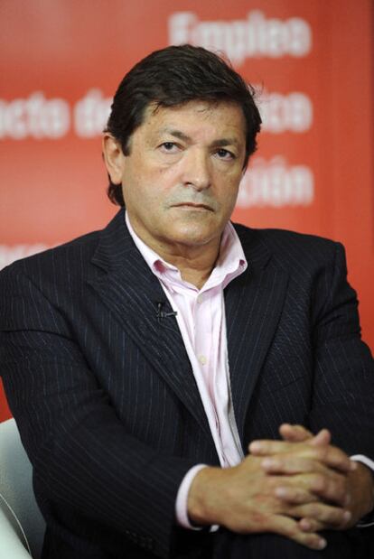 Javier Fernández, en Oviedo durante un acto de campaña.