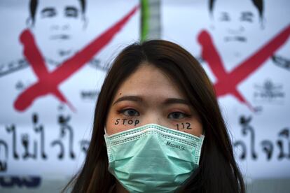 Tailandia. Protestas reclamando la derogación del artículo 112 del código penal que permite
juzgar a las personas que insultan a la monarquía, así como la liberación de los manifestantes antigubernamentales detenidos. 