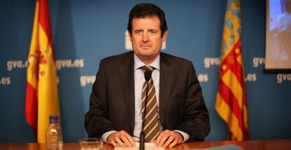El portavoz del Consell, José Ciscar, ayer tras la reunión del Gabinete.