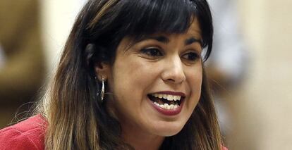 Fotografía de archivo del 15 de diciembre de 2016 de la portavoz parlamentaria de Podemos, Teresa Rodríguez.