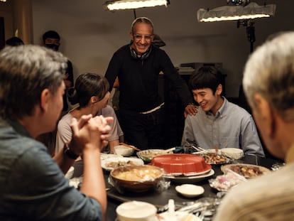 Abderrahmane Sissako, en el rodaje de 'Té negro'.