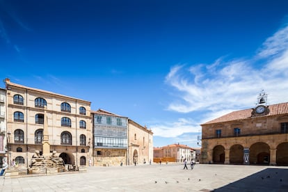 43. Soria: Plaza Mayor.