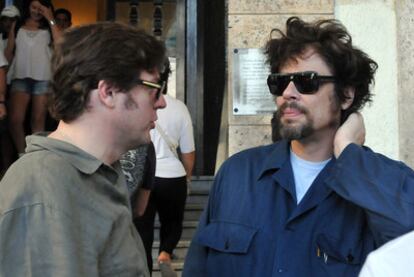 El productor Álvaro Longoria (izquierda) y Benicio del Toro, la semana pasada en La Habana.