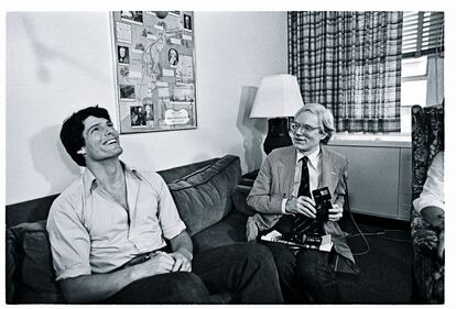 Warhol junto al actor Christopher Reeve