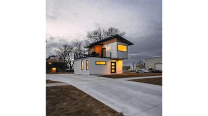 Esta es una de las mejores casas prefabricadas que se pueden comprar en Amazon para una familia