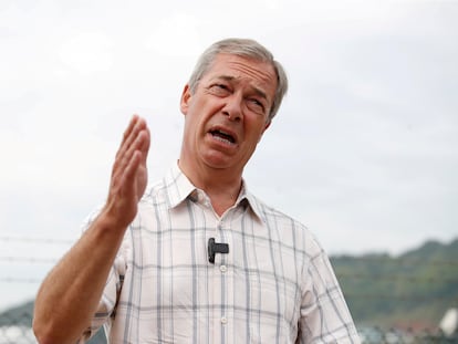 Nigel Farage, el principal impulsor del Brexit, en una visita al puerto de Dover en agosto de 2020.