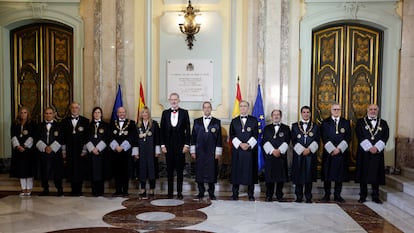 Felipe VI, este viernes en la foto de familia en el Supremo con la cúpula judicial.