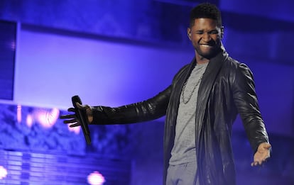 El cantante estadounidense Usher, durante su presentación el jueves 10 de noviembre de 2011, en la 12ª entrega de los Premios Grammy latinos en Las Vegas