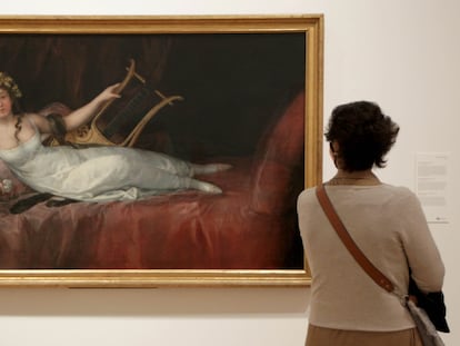 El cuadro 'La marquesa de Santa Cruz' de Goya, en el museo de Bellas Artes de Bilbao, que acoge la exposición 'Obras maestras de la colección Valdés'.